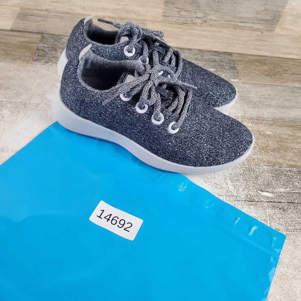 Allbirds Wool Runner Womens Shoes Sz 6 Running Athletic Gray Lace-Up Sneakers